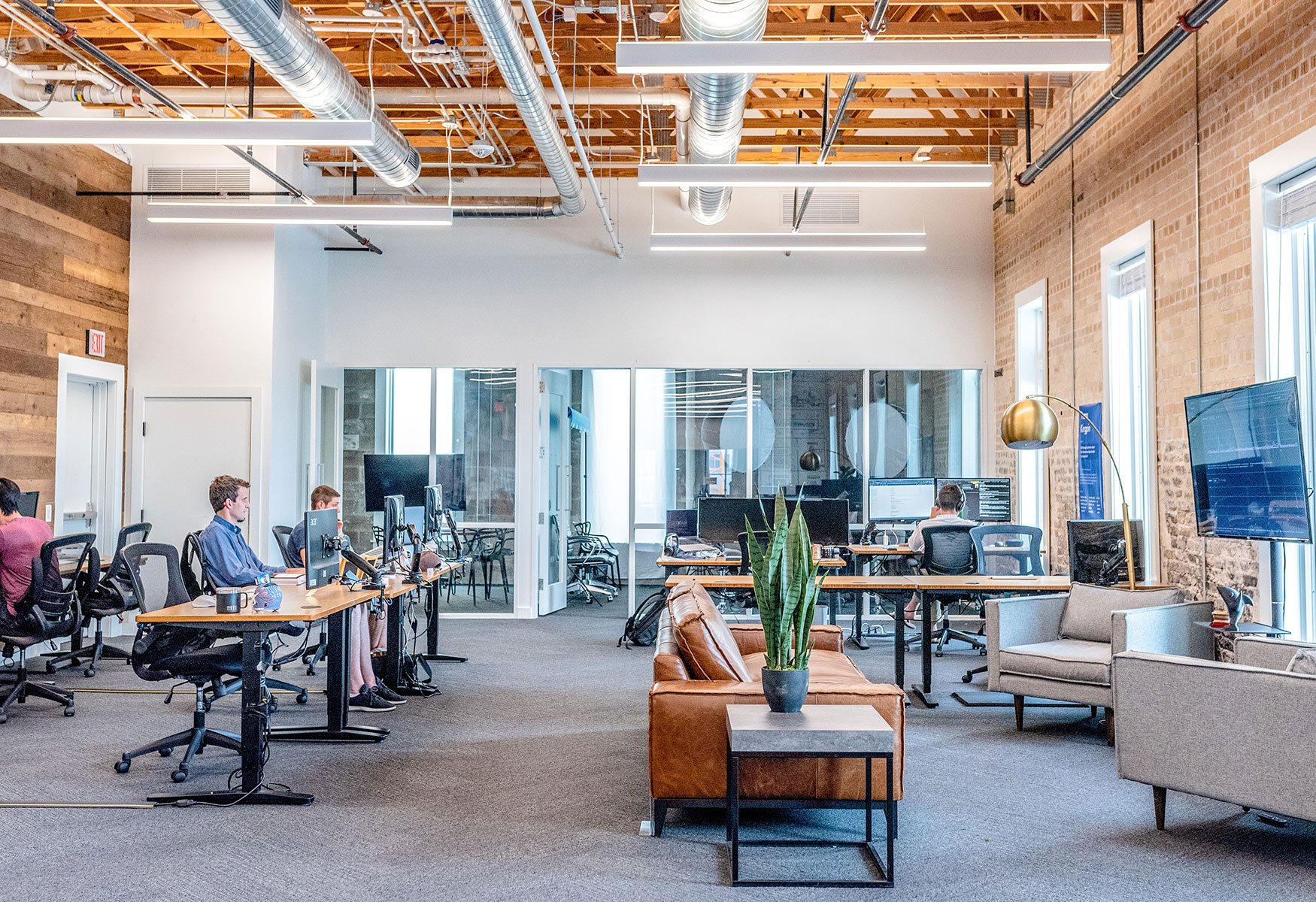 Eco-Friendly Solutions: Sustainable Office Sheds for a Greener Work Environment 2